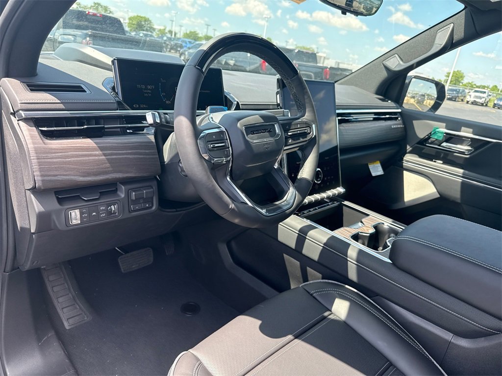 2025 GMC SIERRA - Image 17