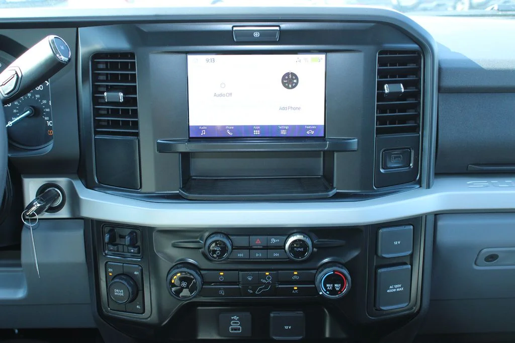 New 2026 Agate Black Metallic Ford F-250® XLT image 26