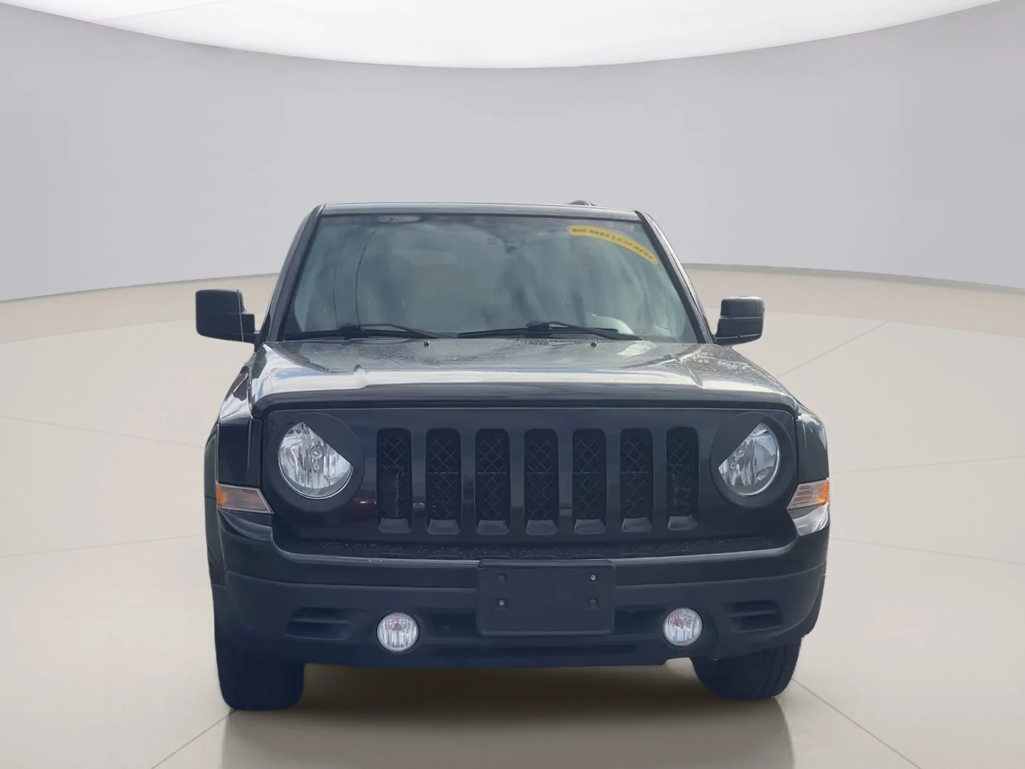 Used 2015 Black Jeep LATITUDE image 7