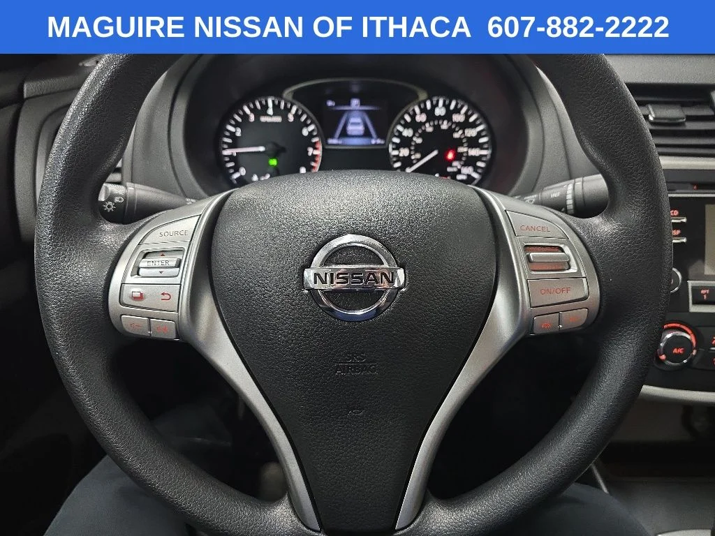 Used 2016 Silver Nissan 2.5 S image 18
