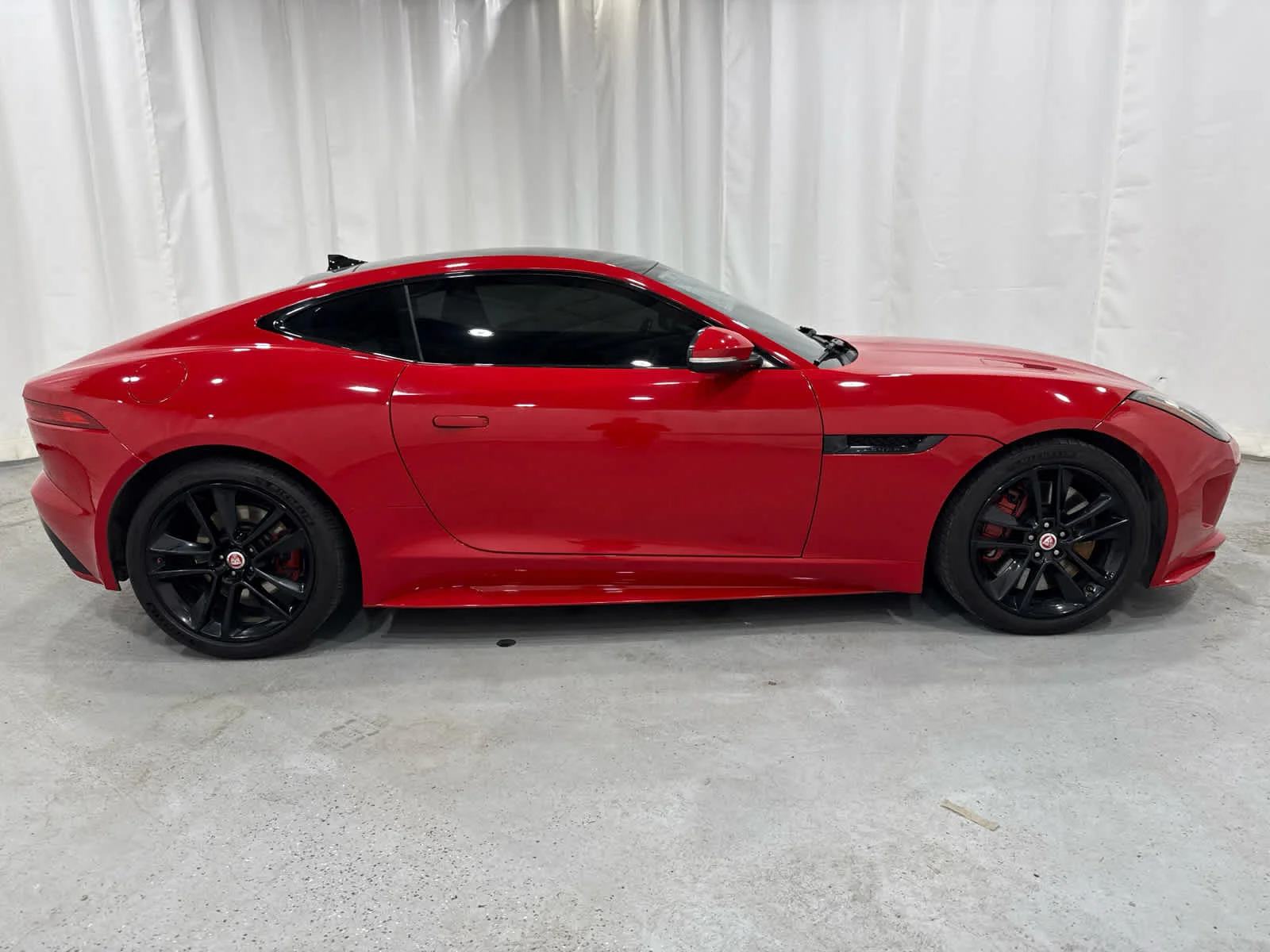Used 2016 Red Jaguar S image 6