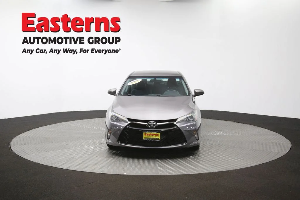Used 2016 Gray Toyota SE image 52
