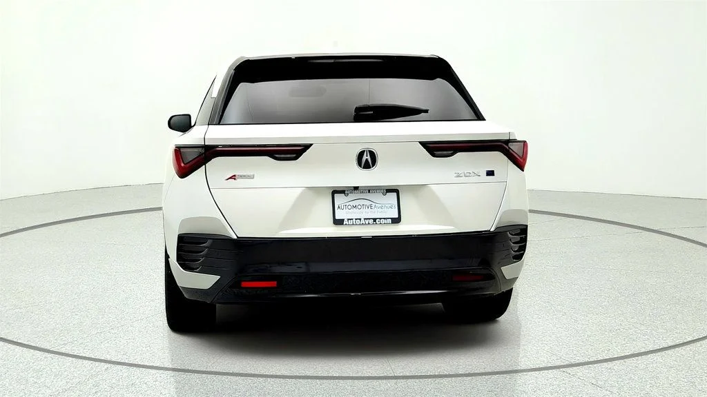 Used 2024 Snowfall Pearl Acura RWD w/A-Spec Package image 6