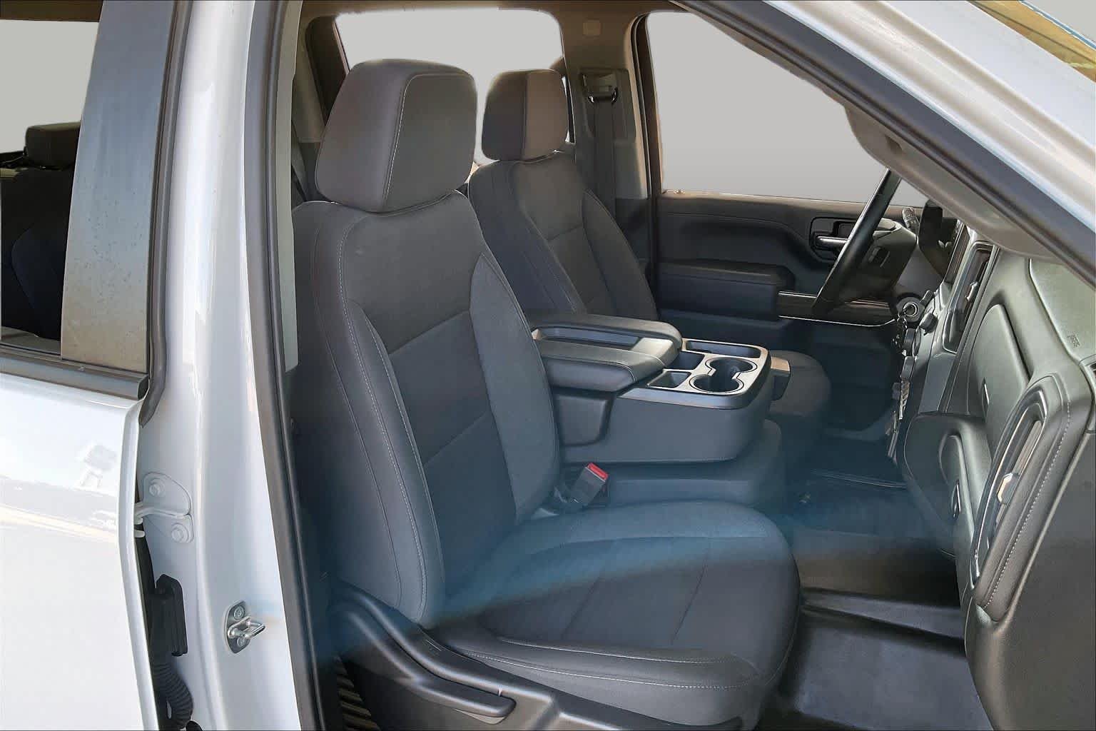 Used 2023 Summit White Chevrolet LT image 8