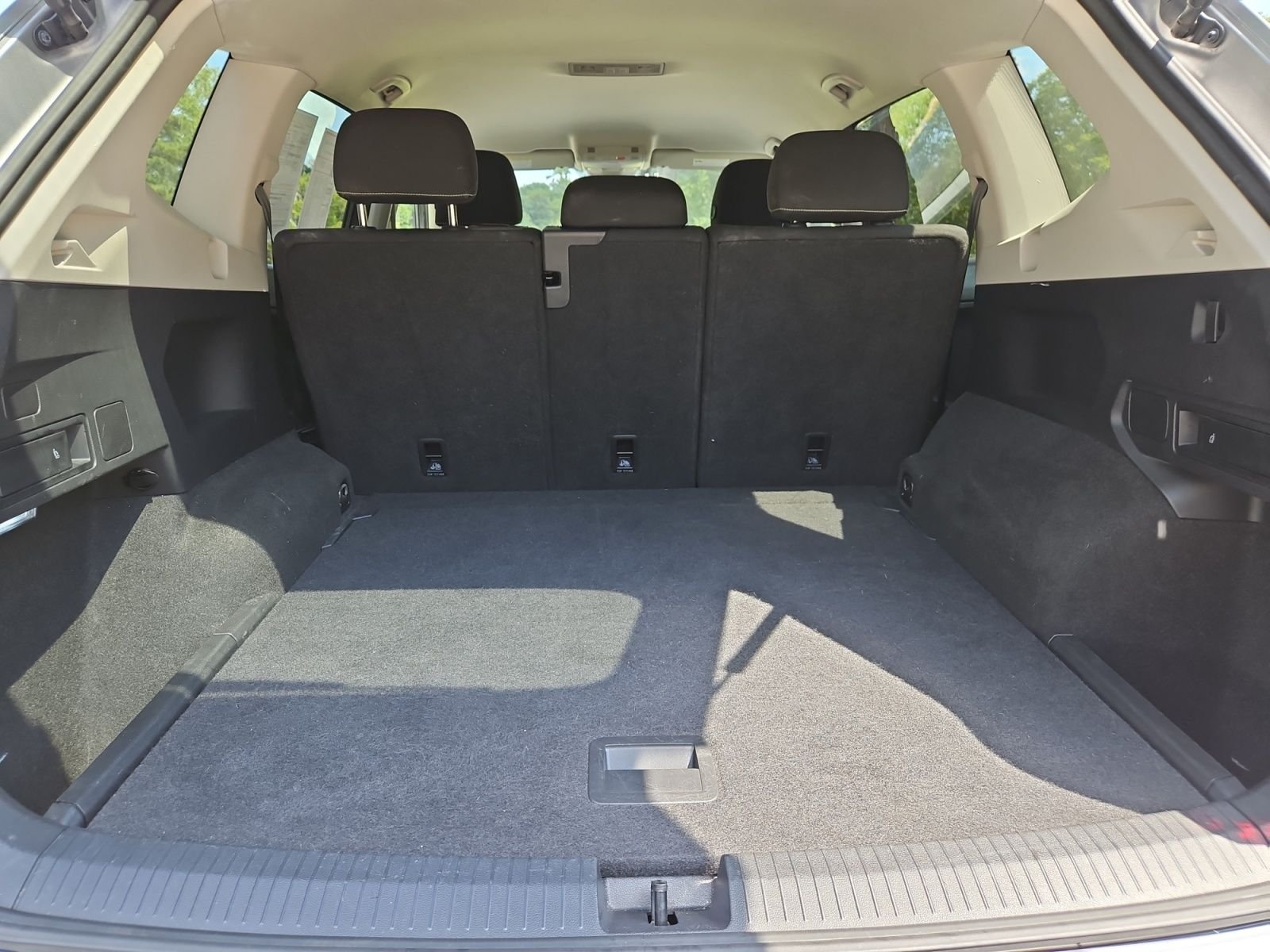 Used 2024 Gray Volkswagen 2.0T S image 19