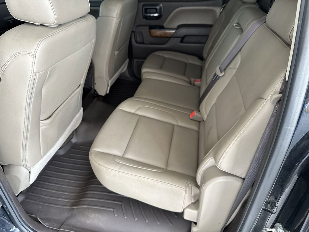 Used 2017 Black GMC SLT image 30
