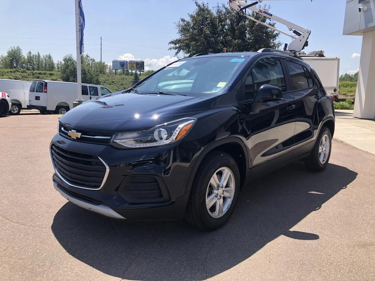 Used 2022 Blue Chevrolet Awd 4dr Lt image 5
