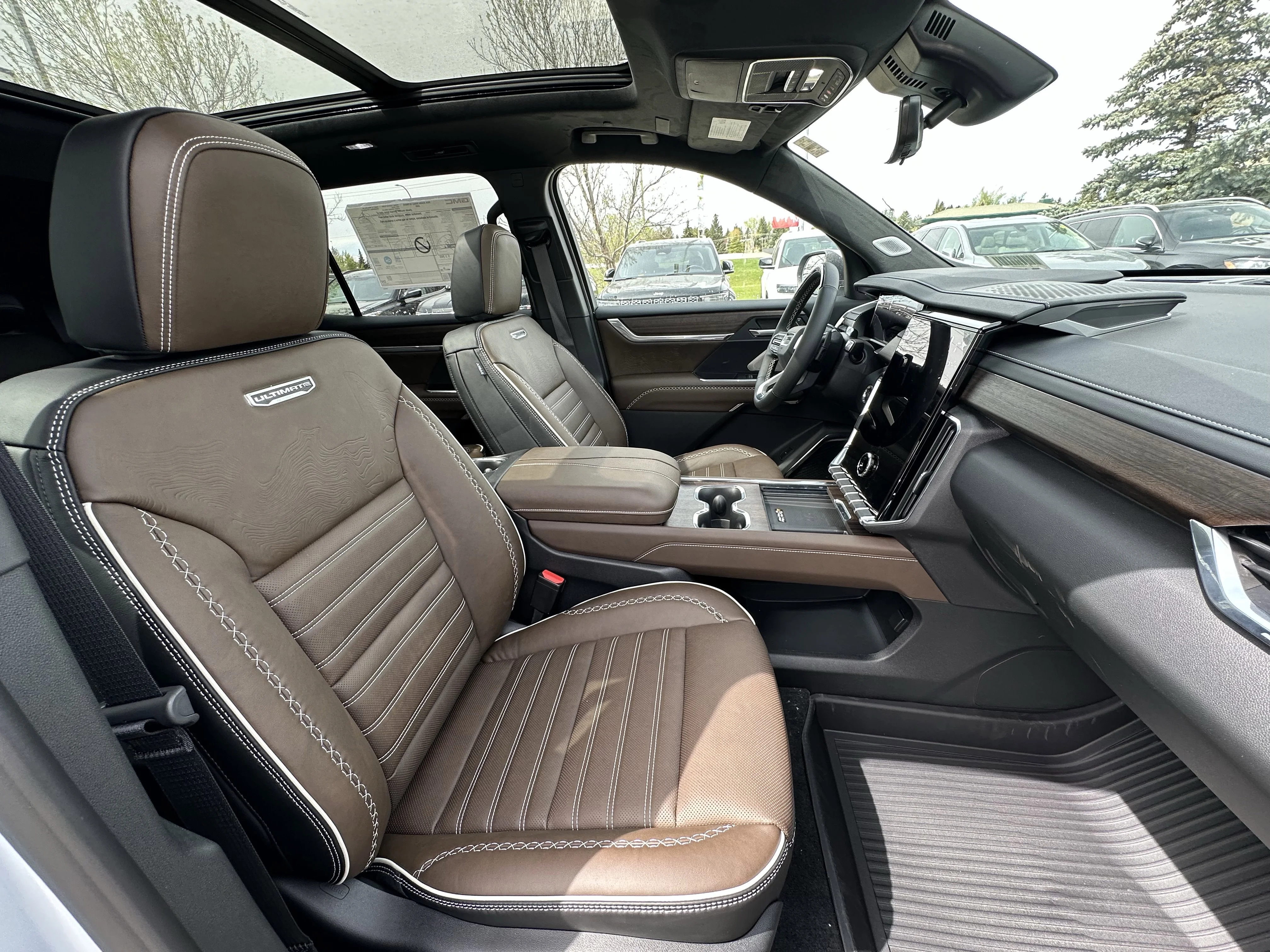 New 2026 Glacier White Tricoat GMC Denali Ultimate image 19