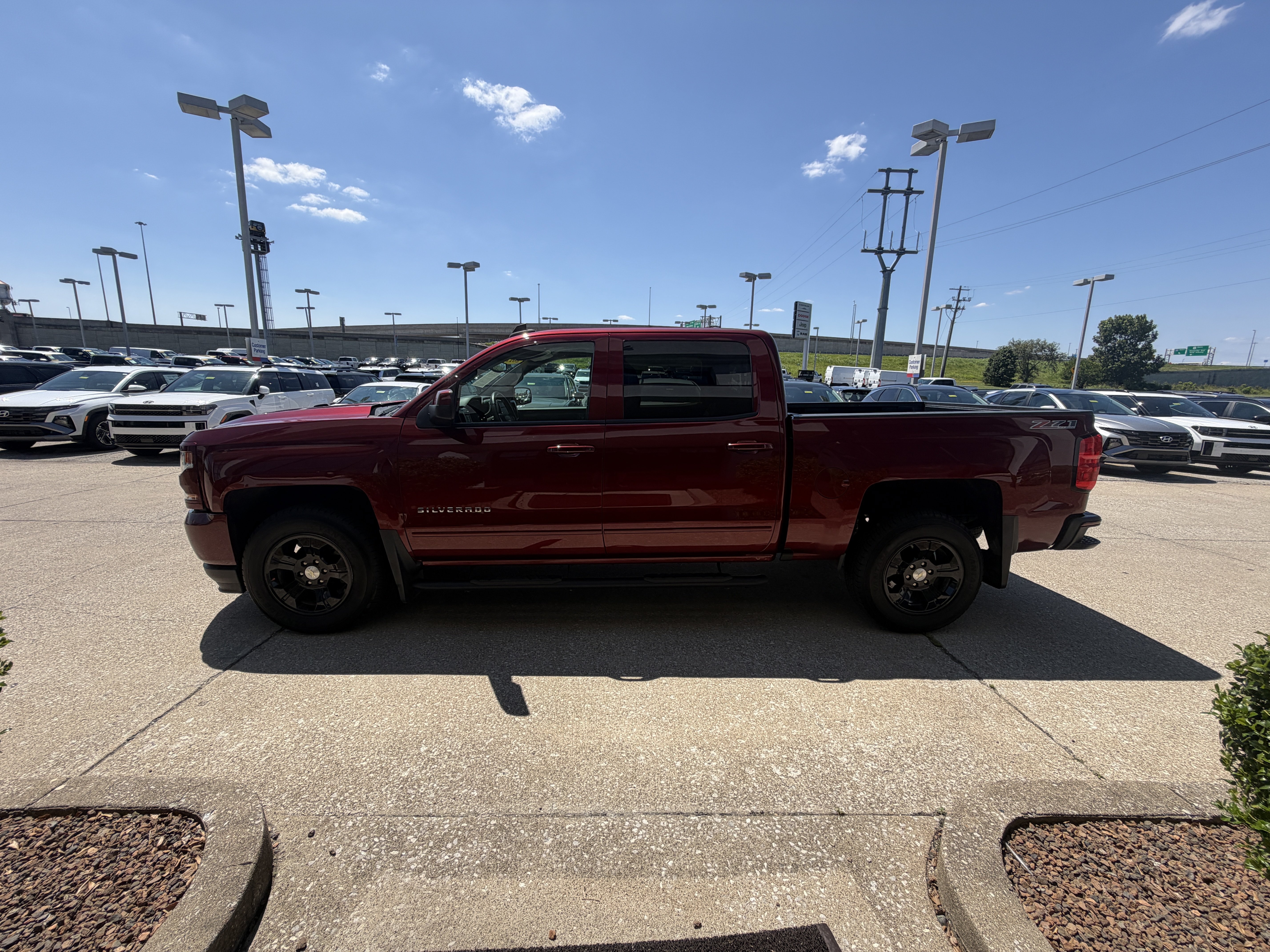 Used 2017 Siren Red Tintcoat Chevrolet LT image 15