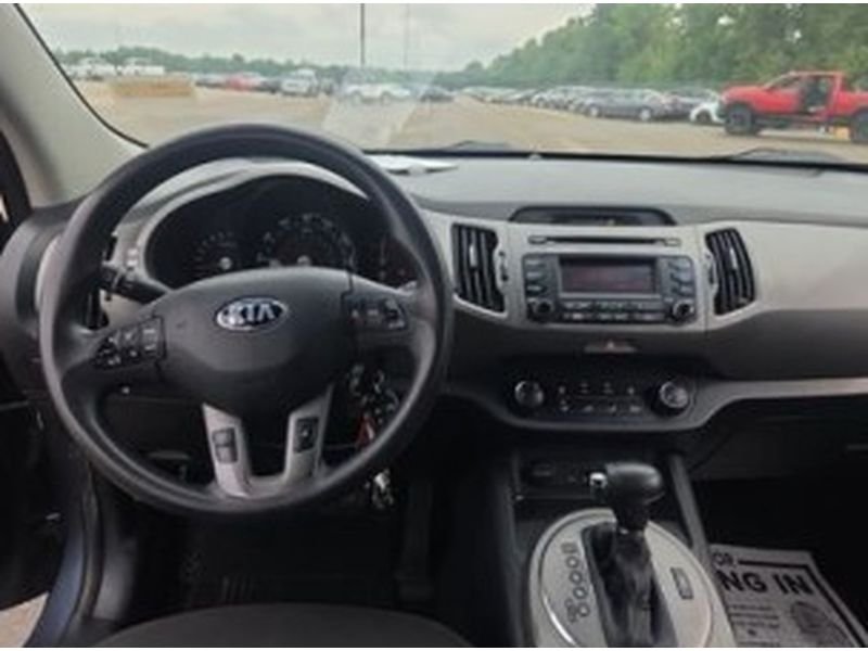 Used 2014 Twilight Blue Kia LX image 9