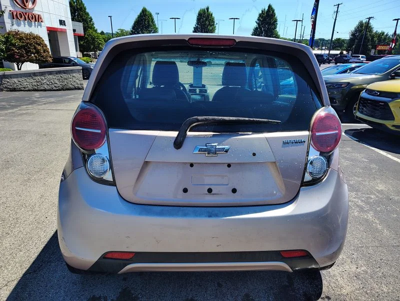 Used 2013 Red Chevrolet 1LT image 5
