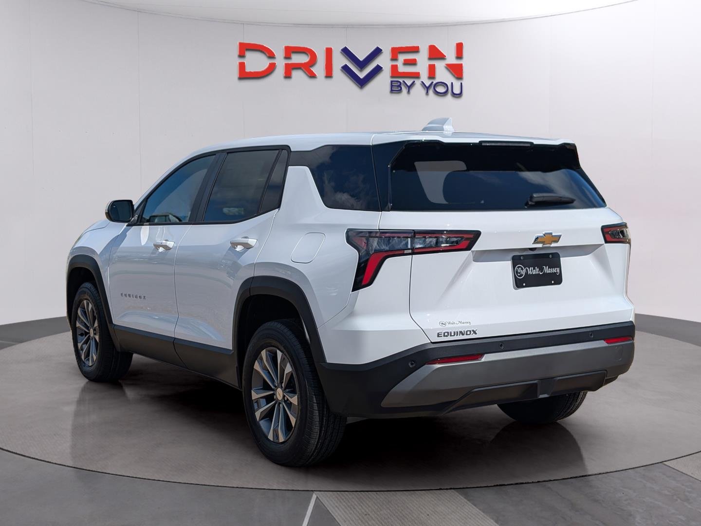 New 2026 Summit White Chevrolet LT image 3