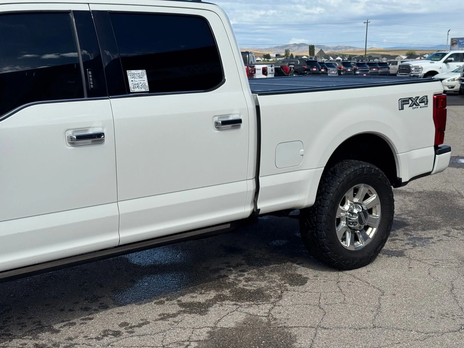Used 2022 White Ford Platinum image 15