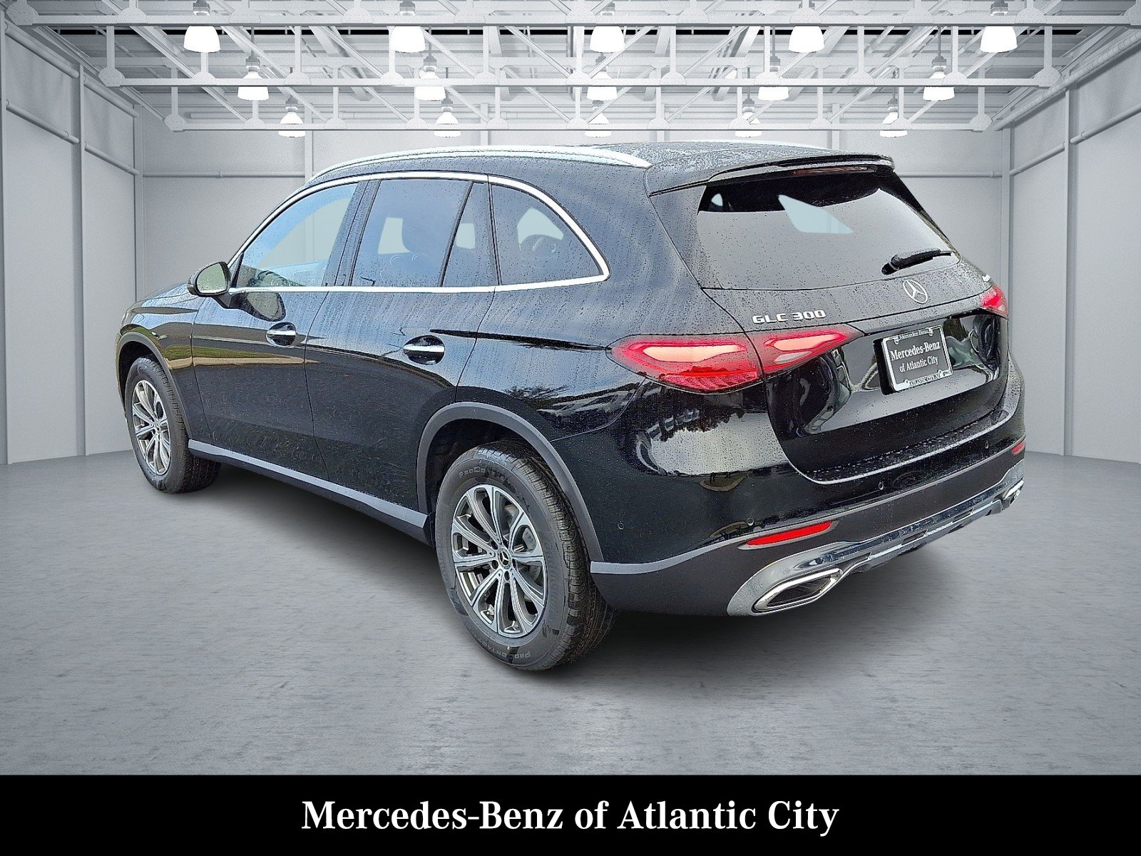 Certified Used 2026 Black - 040 Mercedes-Benz  image 3