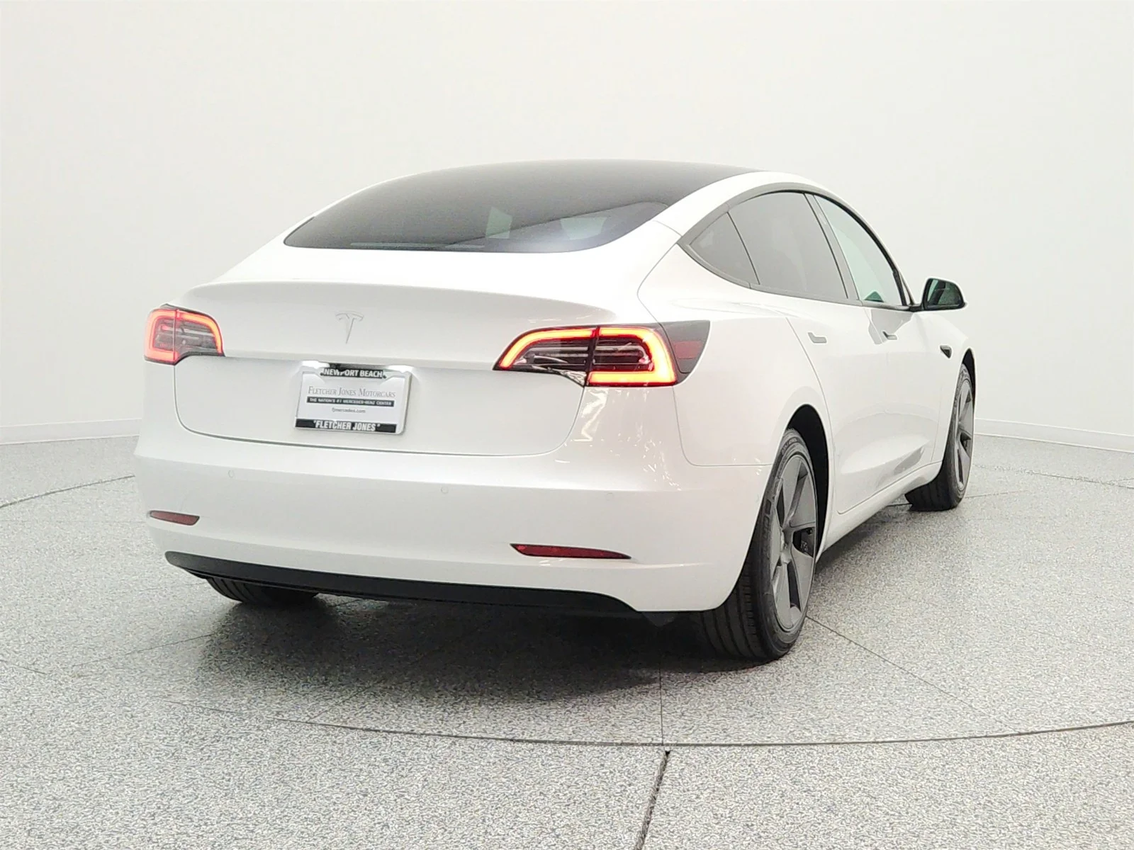 Used 2021 Pearl White Multi-Coat Tesla Standard Range Plus RWD image 6