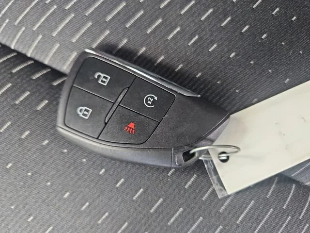Used 2025 Sterling Gray Metallic Chevrolet LT image 29