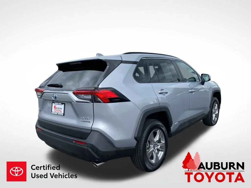 Certified Used 2024 Silver Sky Metallic Toyota XLE image 9