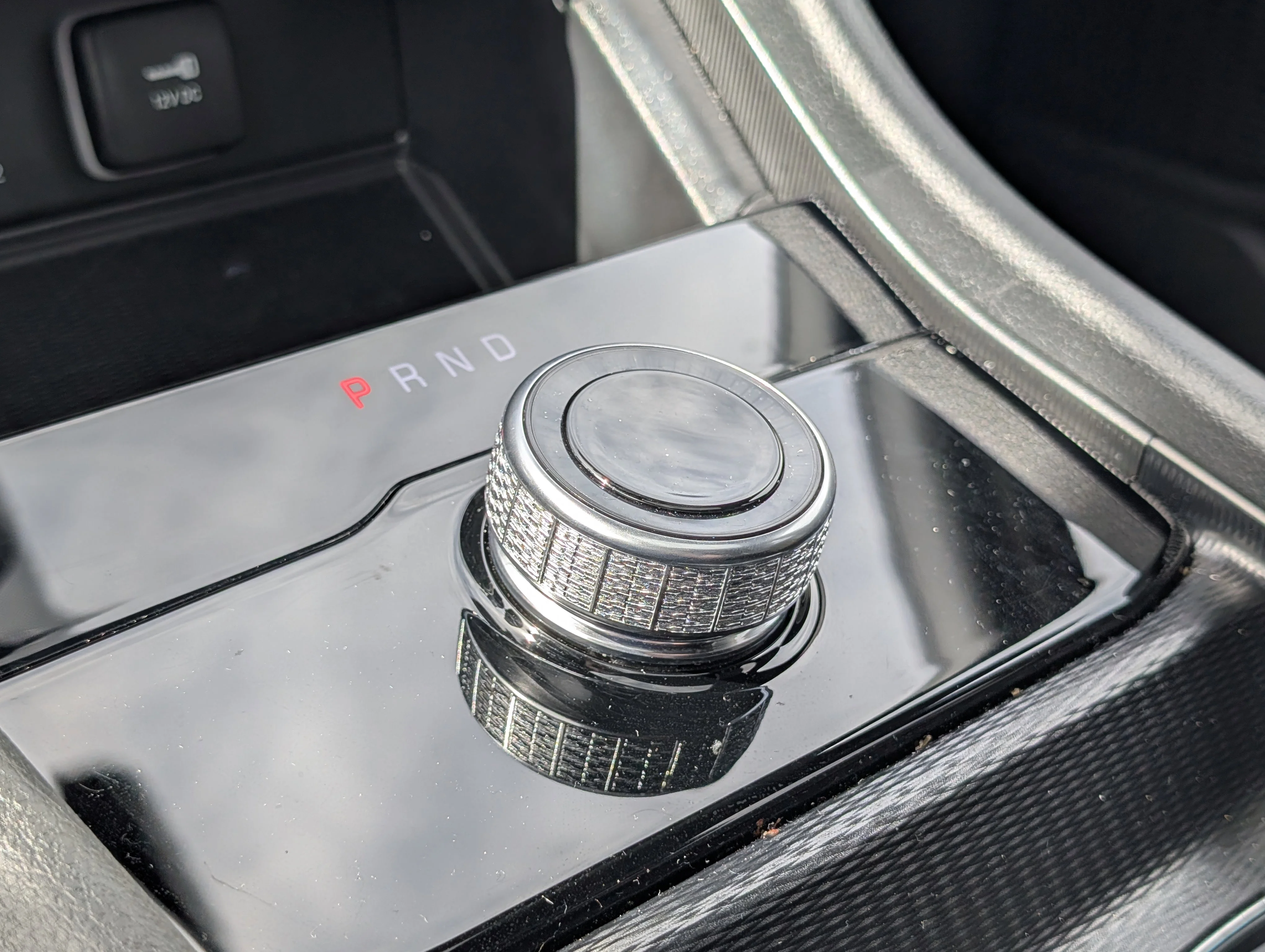New 2025 Silver Zynith Jeep Altitude image 31