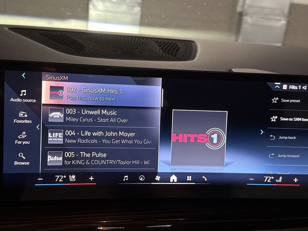 New 2026 Gray Metallic BMW xDrive40i image 16