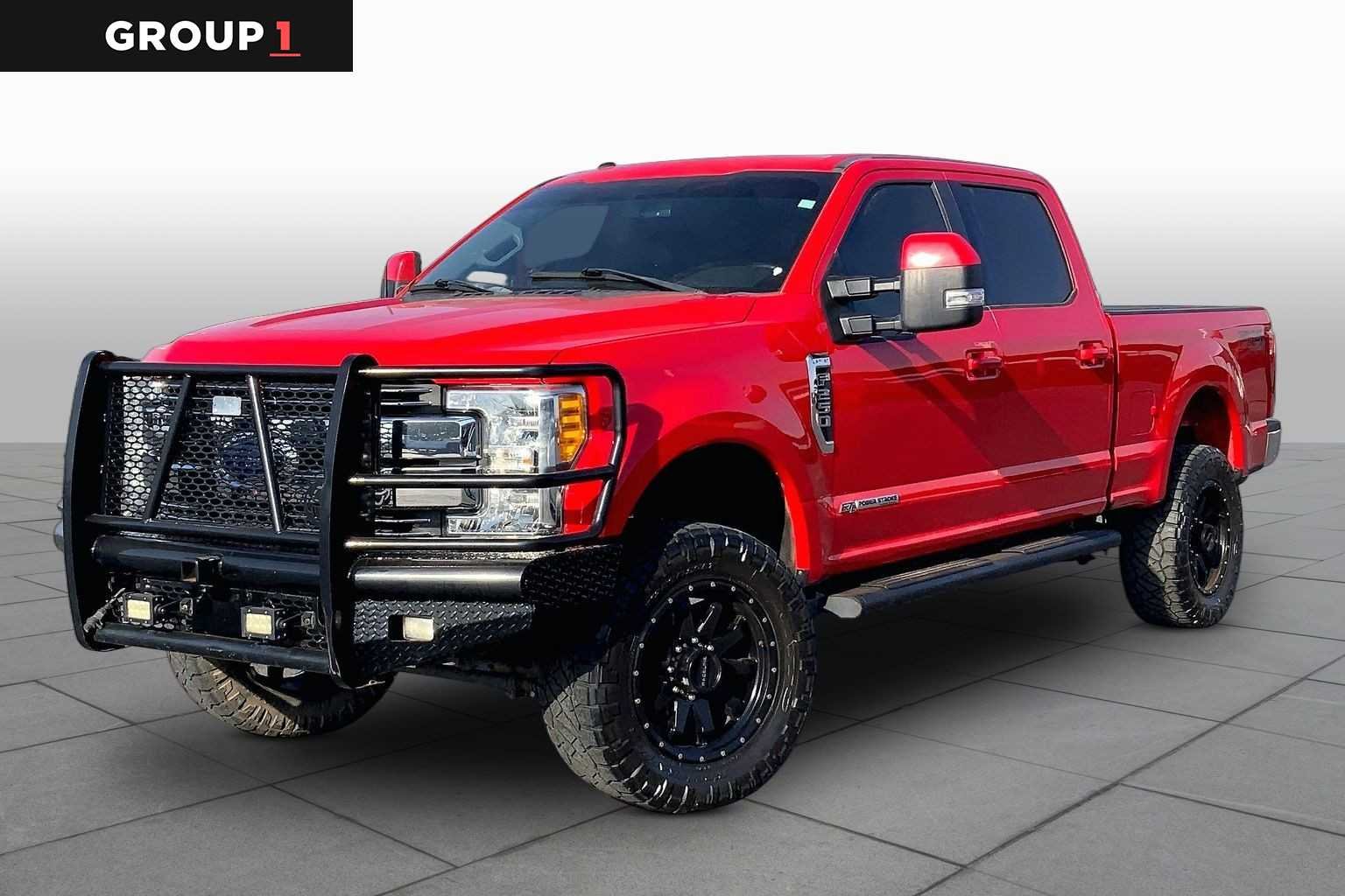 2017 Ford F-250 Lariat 4x4 Crew Cab 8' Box's photo