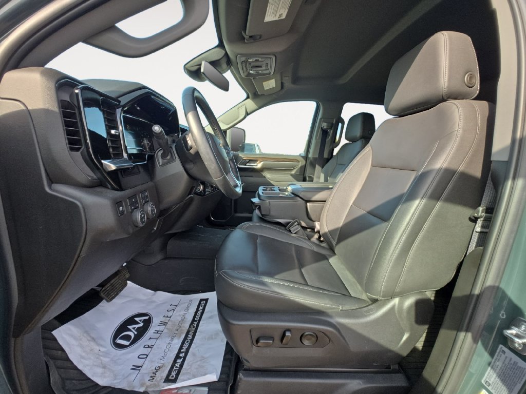 2025 Chevrolet Silverado 2500HD LT - Photo 16
