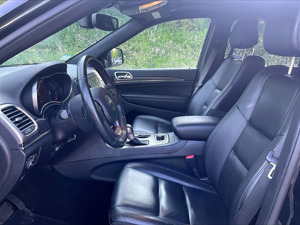 Used 2021 Black Jeep Limited image 4