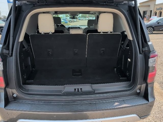 Used 2019 Gray Ford Platinum image 23