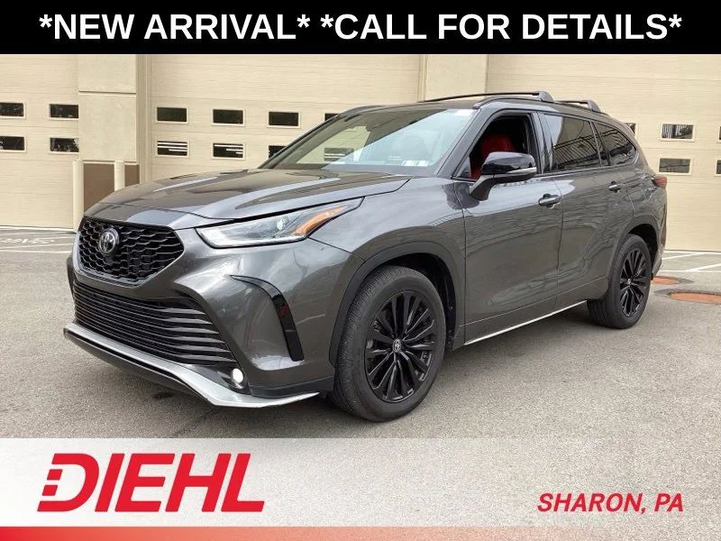 Used 2024 Gray Toyota XSE image 3
