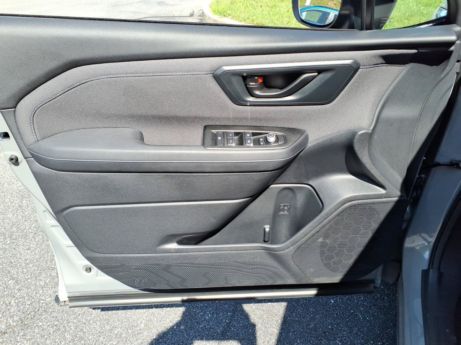 Used 2026 River Rock Pearl Subaru Premium image 22