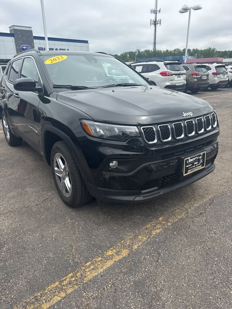 2023 Jeep Compass Latitude 4X4's photo