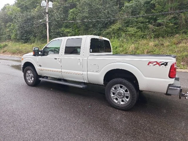 Used 2016 White Platinum Clearcoat Metallic Ford King Ranch image 4