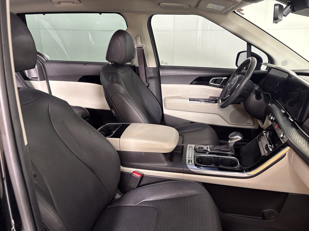 Used 2024 Black Kia SX Prestige image 16