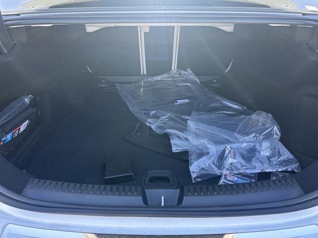 New 2026 Polar White Mercedes-Benz E 450 image 21