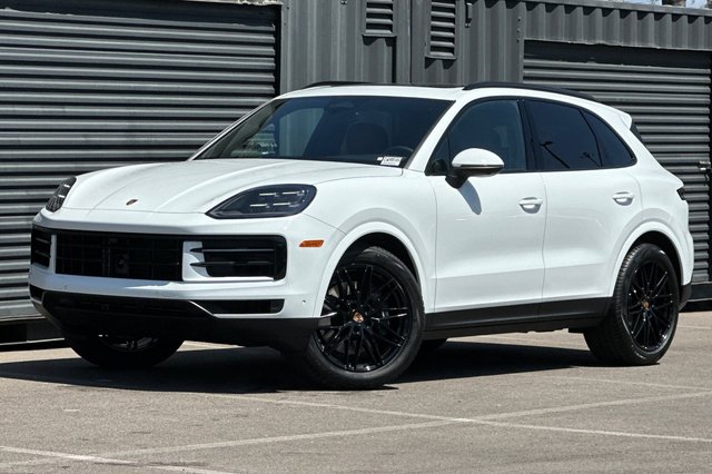 2026 Porsche Cayenne AWD