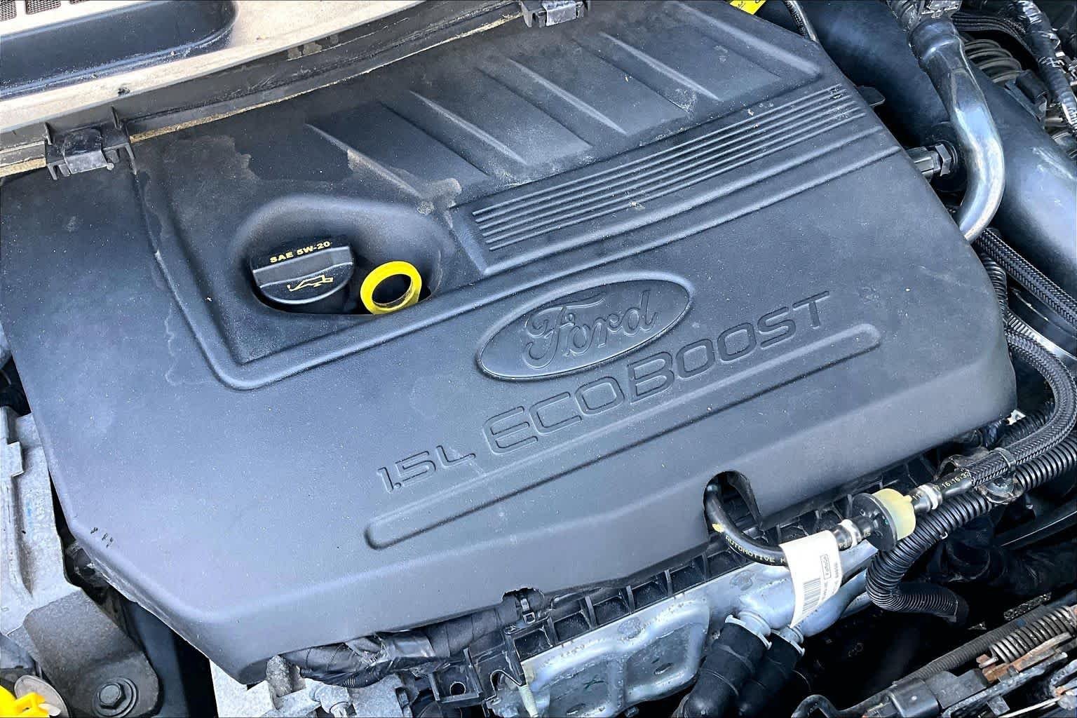 Used 2018 Oxford White Ford SEL image 31