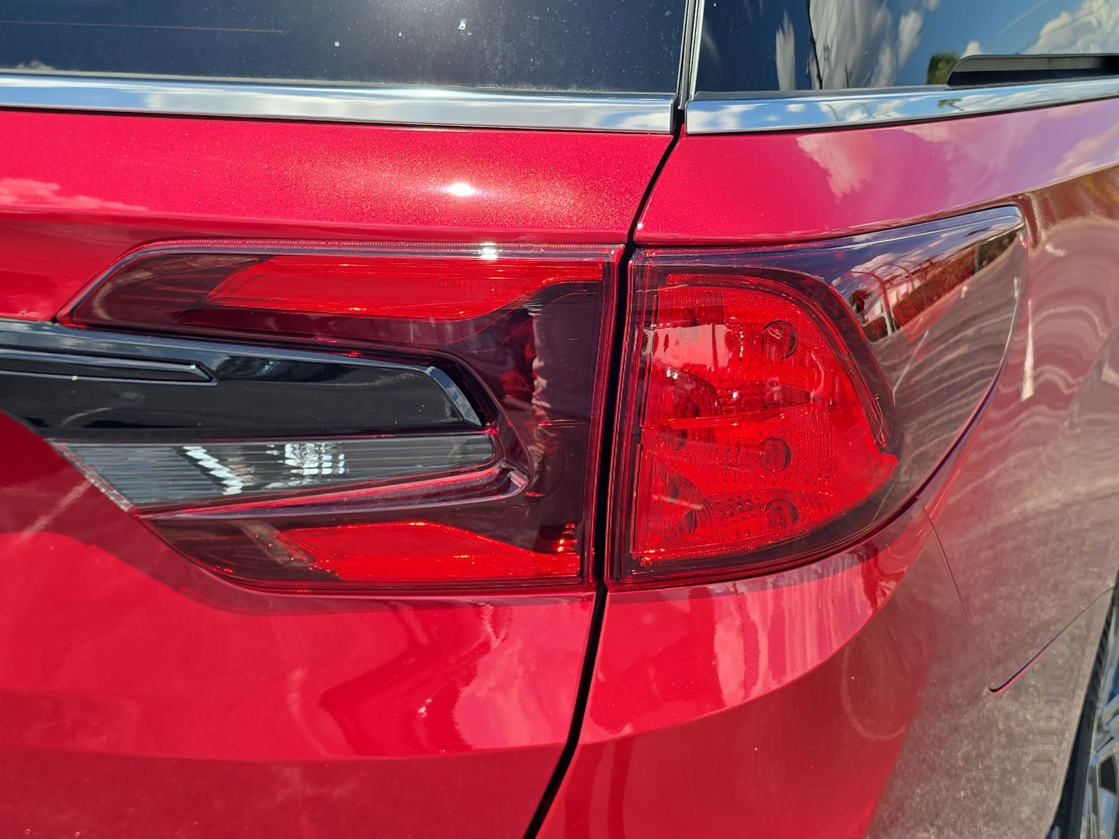 New 2026 Radiant Red Metallic II Honda Touring image 8