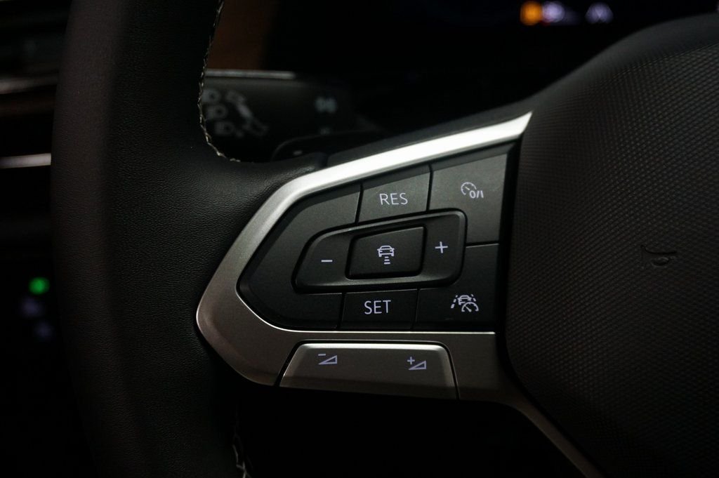 2026 Volkswagen Atlas SE w/Tech - Photo 23