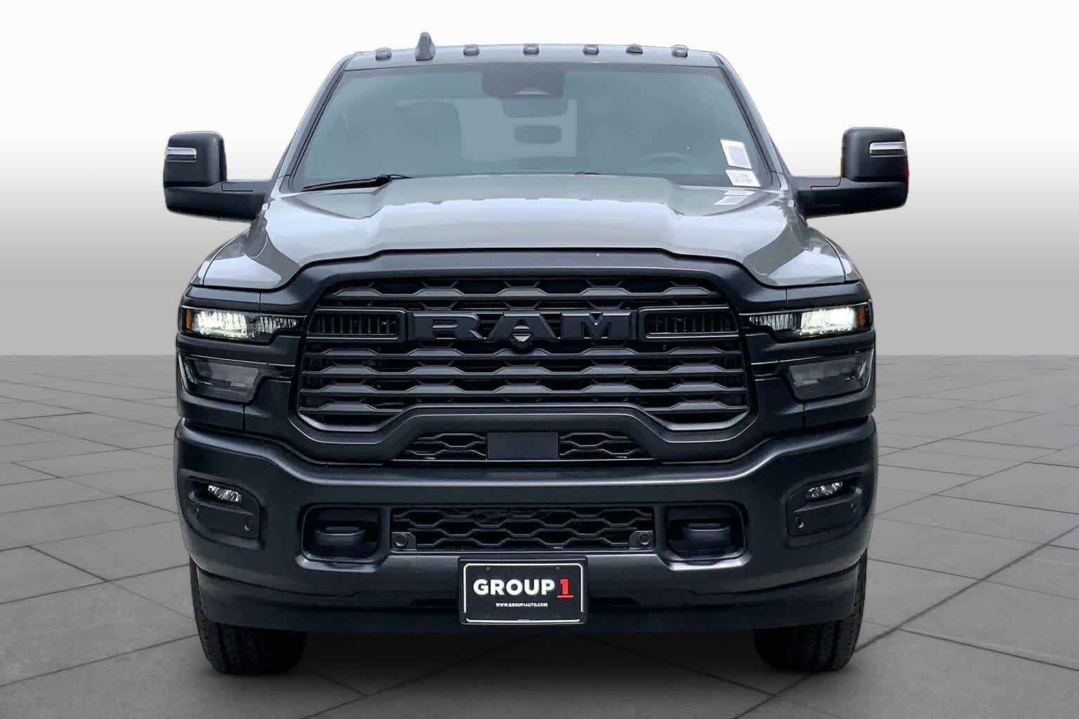New 2026 Ceramic Gray Clear-Coat Exterior Paint RAM Tradesman image 3