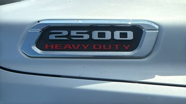 New 2026 Silver-Zynith Exterior Paint RAM Big Horn image 9