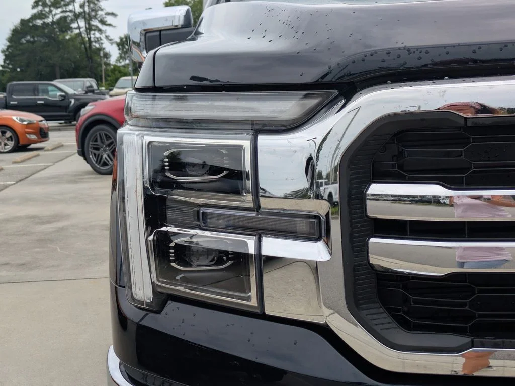 New 2026 Antimatter Blue Metallic Ford Lariat image 9