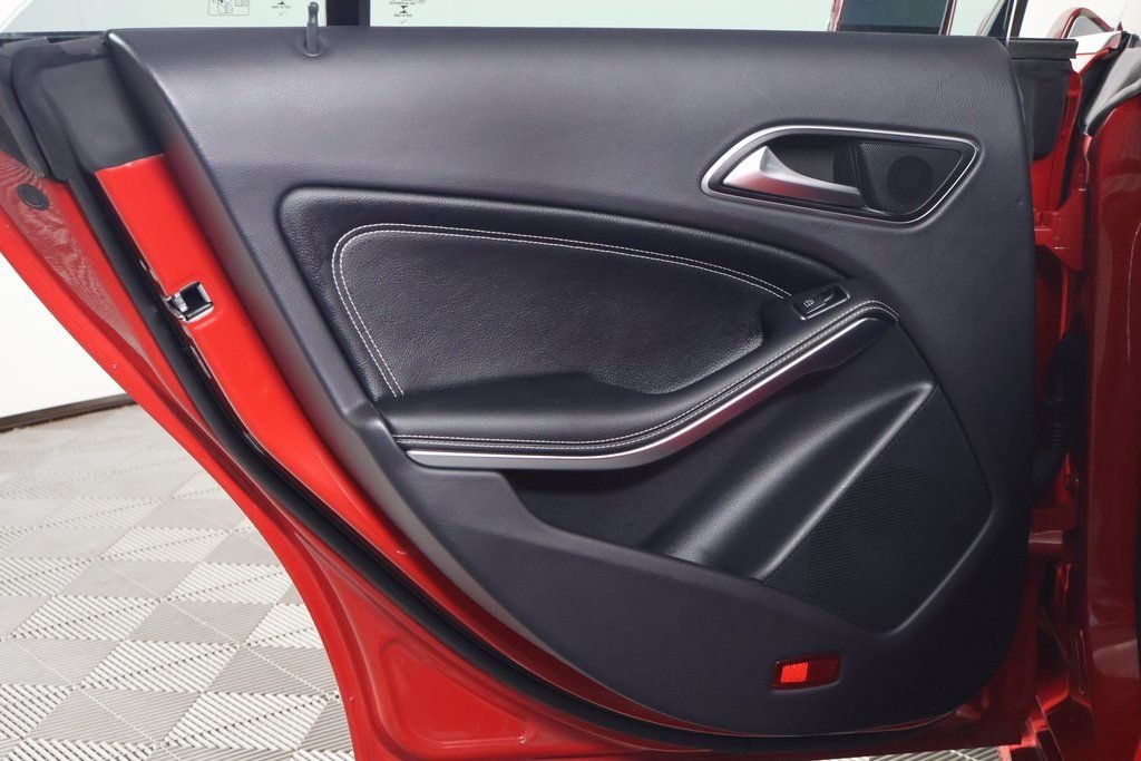 Used 2017 Jupiter Red Mercedes-Benz CLA 250 image 13