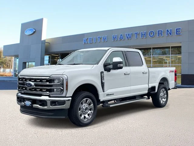 New 2026 Star White Metallic Tri-Coat Ford F-250® Lariat® image 3