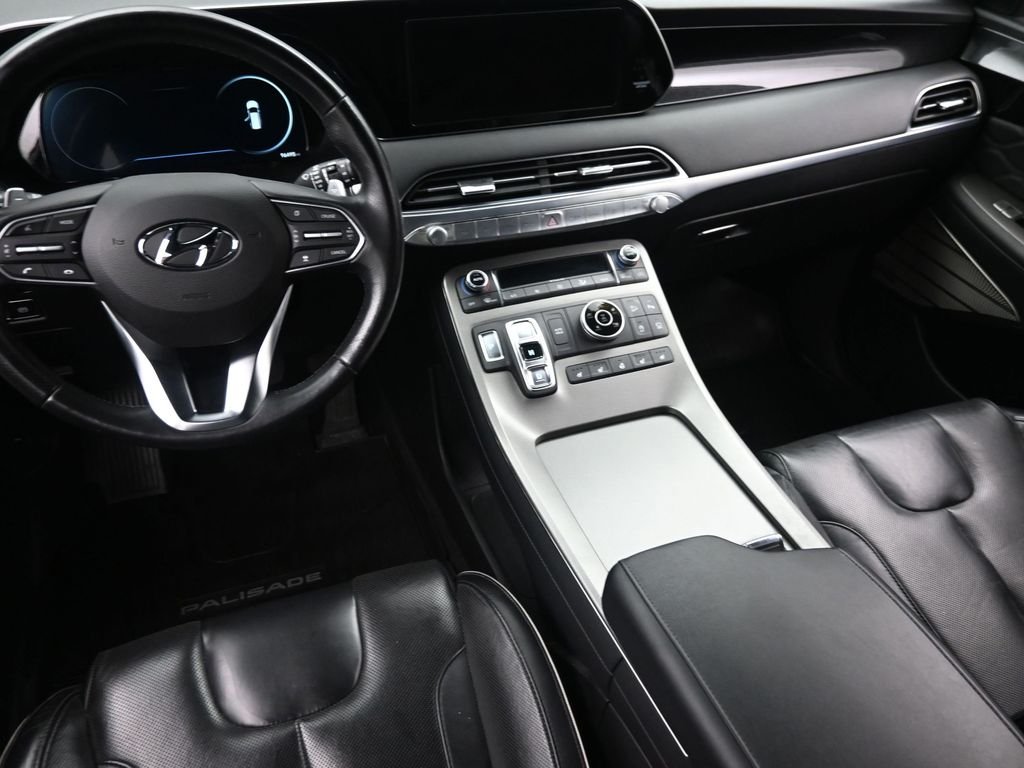 Used 2021 White Hyundai Calligraphy image 17