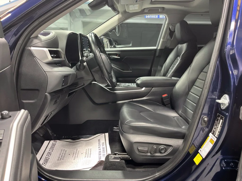 Used 2022 Blueprint Toyota XLE image 11