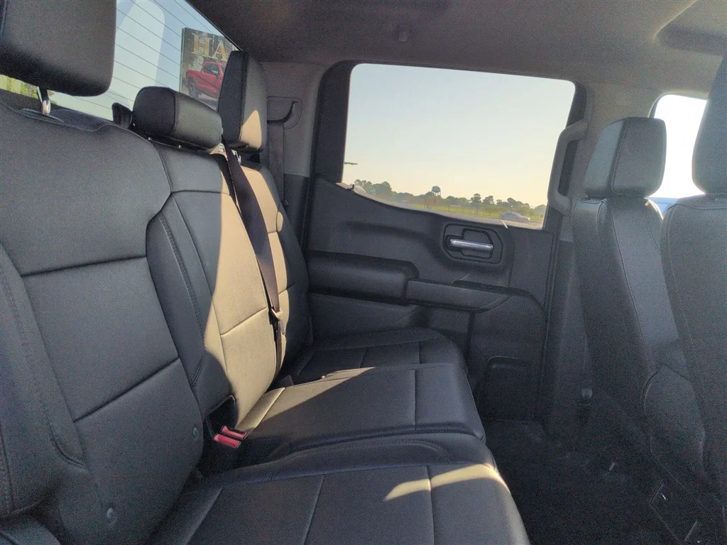 Used 2023 Summit White Chevrolet WT image 27