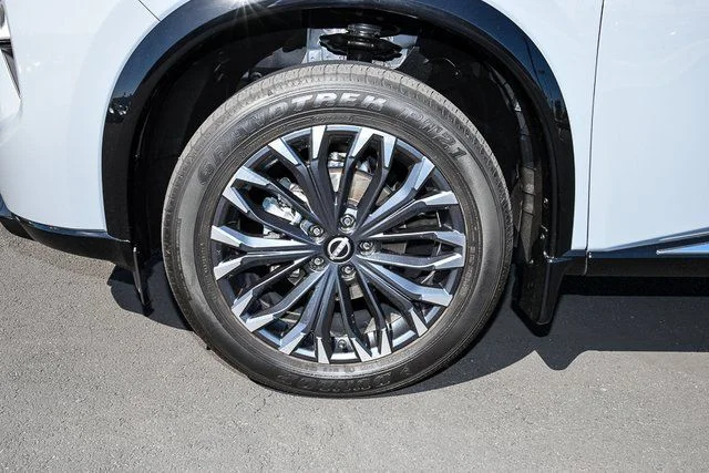 2024 Nissan Rogue Platinum - Photo 12