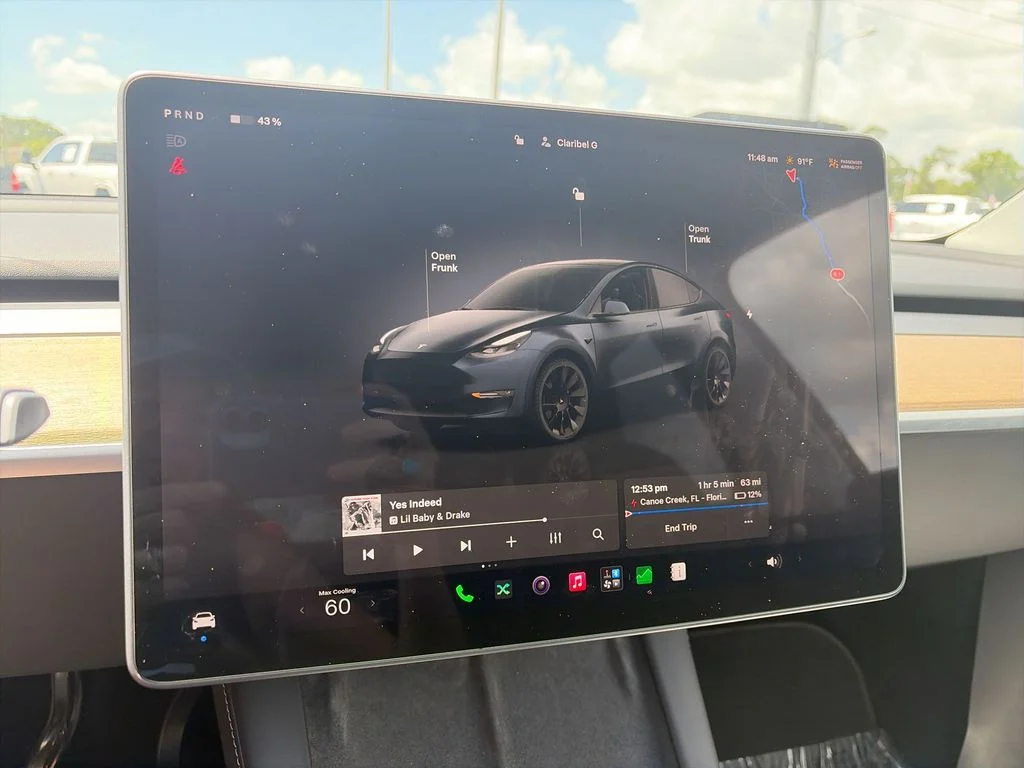 2024 Tesla Model Y Long Range - Photo 19