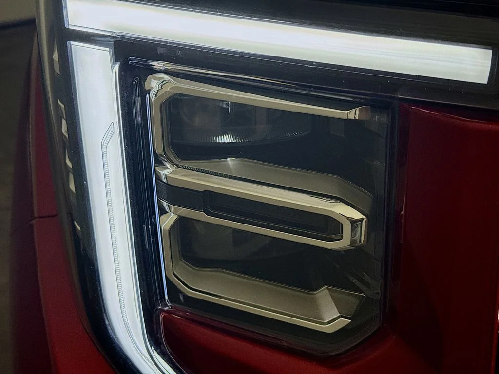 Used 2025 Red GMC SLT image 36