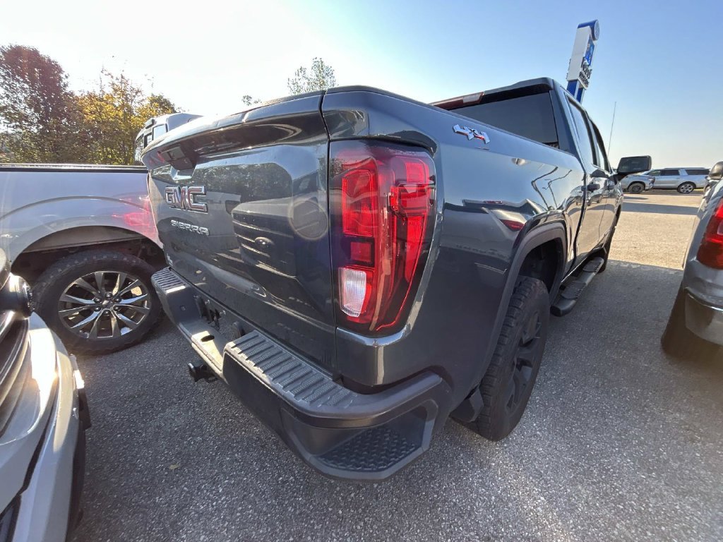 Used 2019 Onyx Black GMC Base image 3