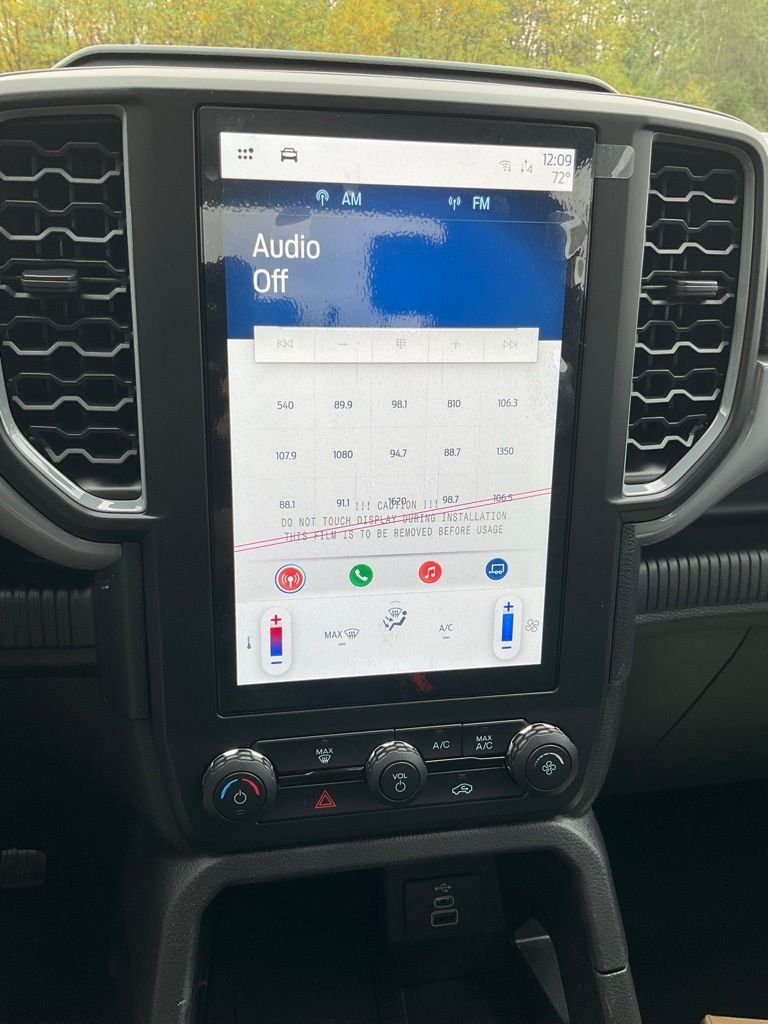 Used 2025 Oxford White Ford XL image 3